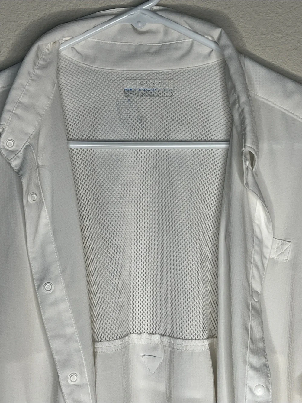 Columbia Women's White Casual Button-Down Shirt